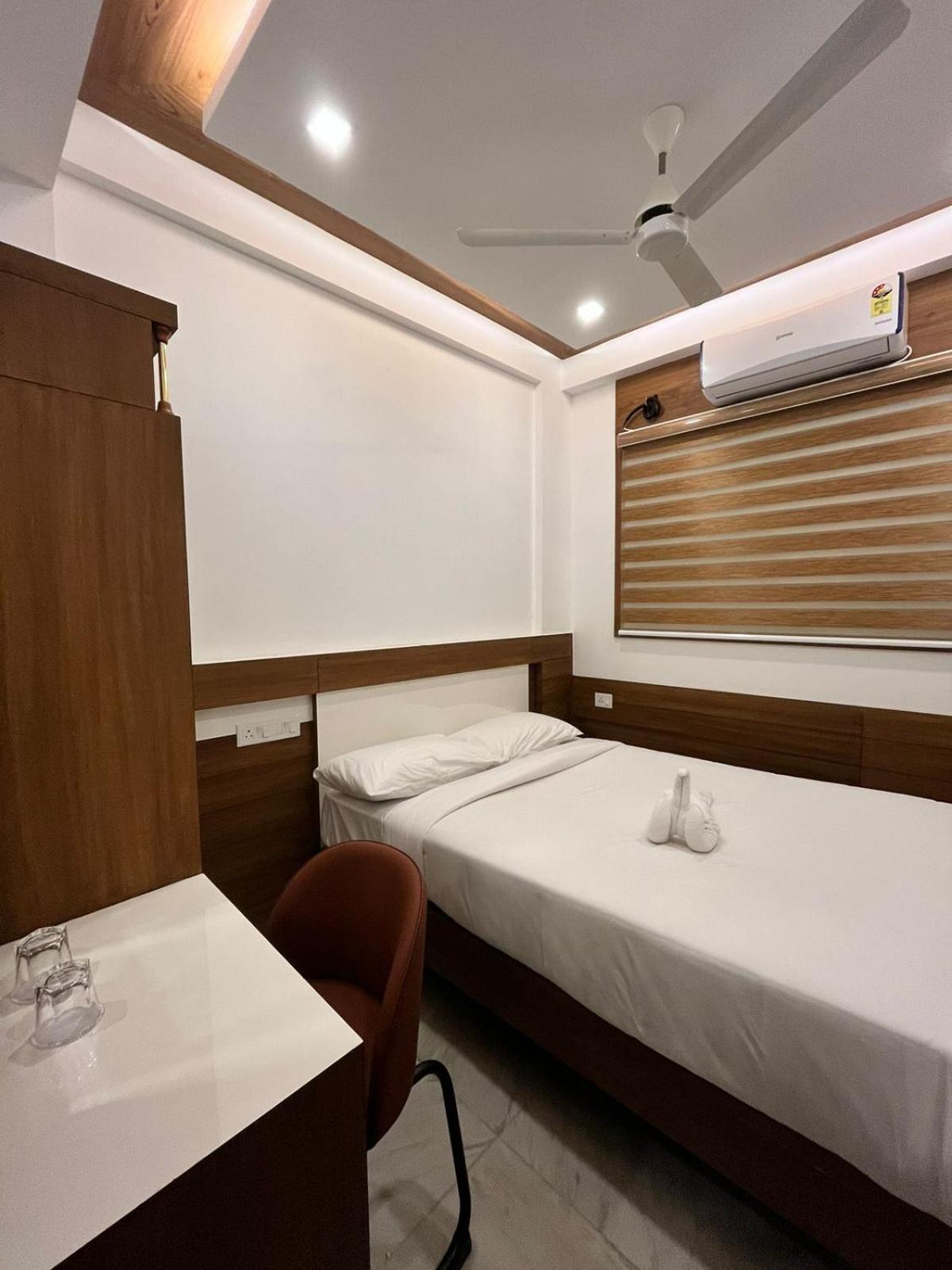Welcome Hotels Thrissur Exterior foto