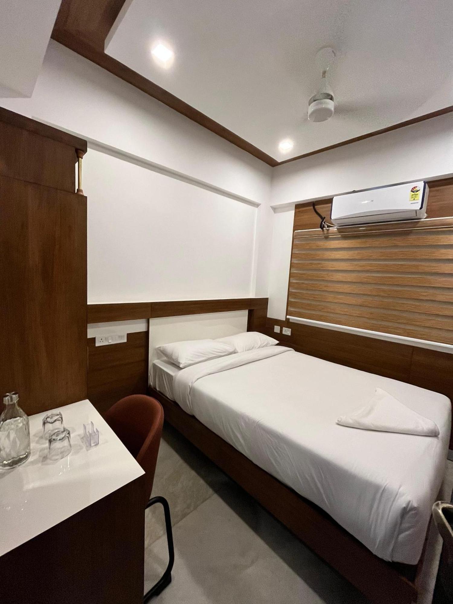 Welcome Hotels Thrissur Exterior foto