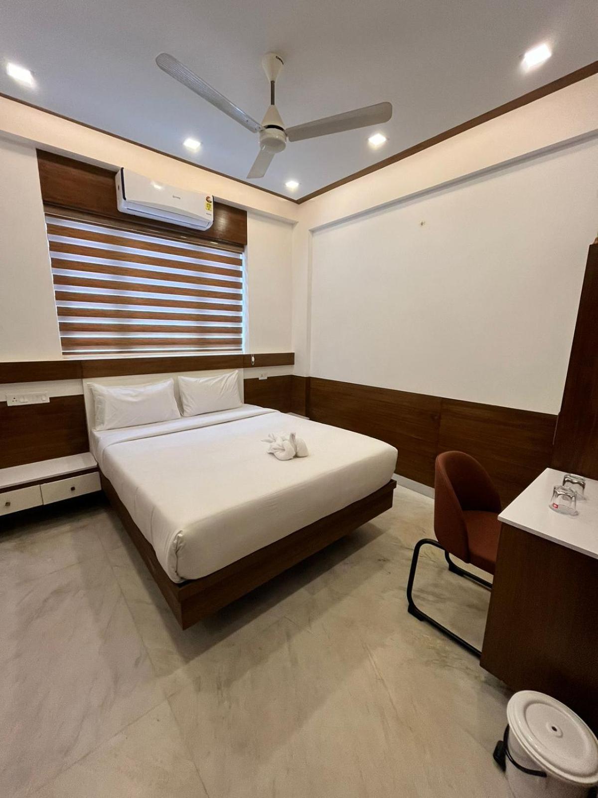 Welcome Hotels Thrissur Exterior foto