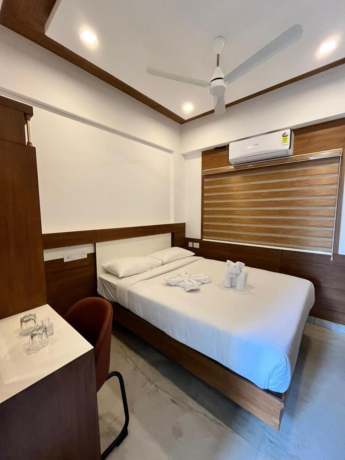 Welcome Hotels Thrissur Exterior foto